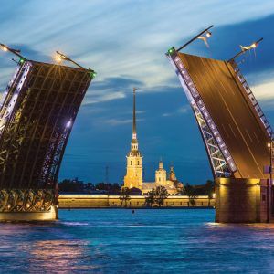 Tour puentes y canales San Petersburgo Nocturno