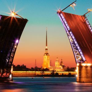 Tour puentes y canales San Petersburgo Nocturno